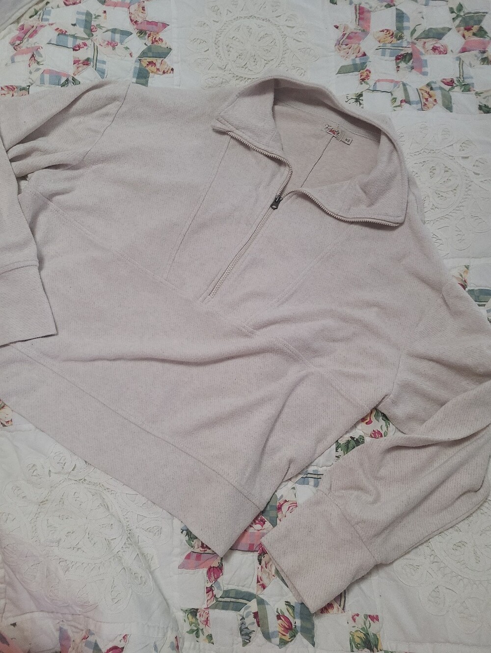 Faherty Sweatshirt Women's M Beige Lounge Half Zip Travel Cozy